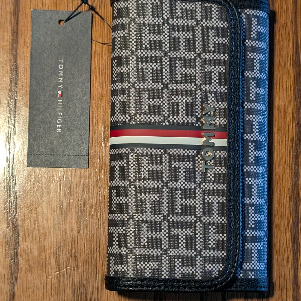 Tommy Hilfiger Black and Gray Wallet